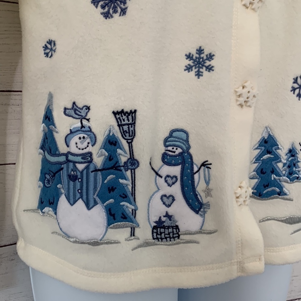Euc Fashion Bug Snowman/Snowflake Button-Down Fle… - image 6